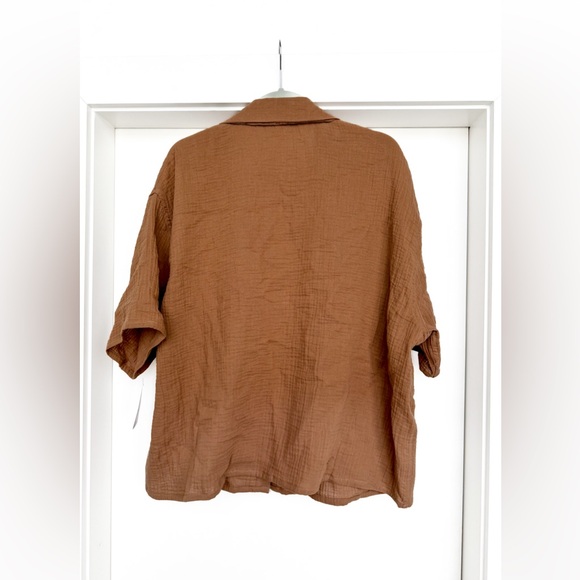 Stars Above Bubble Gauze Shirt - Picture 3 of 4